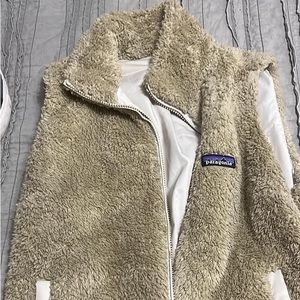 Patagonia vest, large